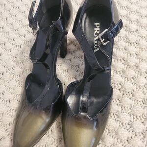 Prada Women's Black and Gold Gradient Heels